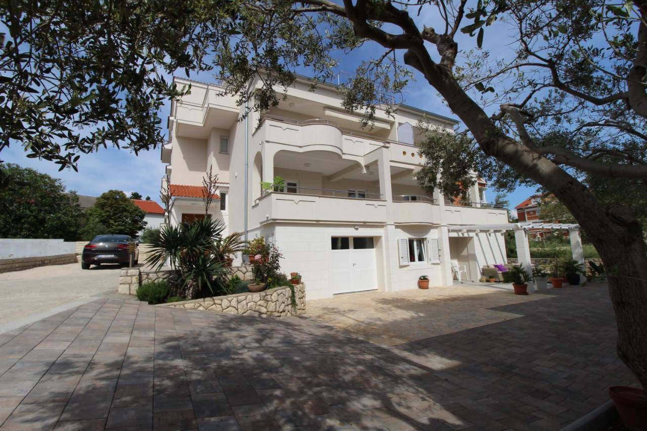Apartmani Palma Novalja Dış mekan fotoğraf